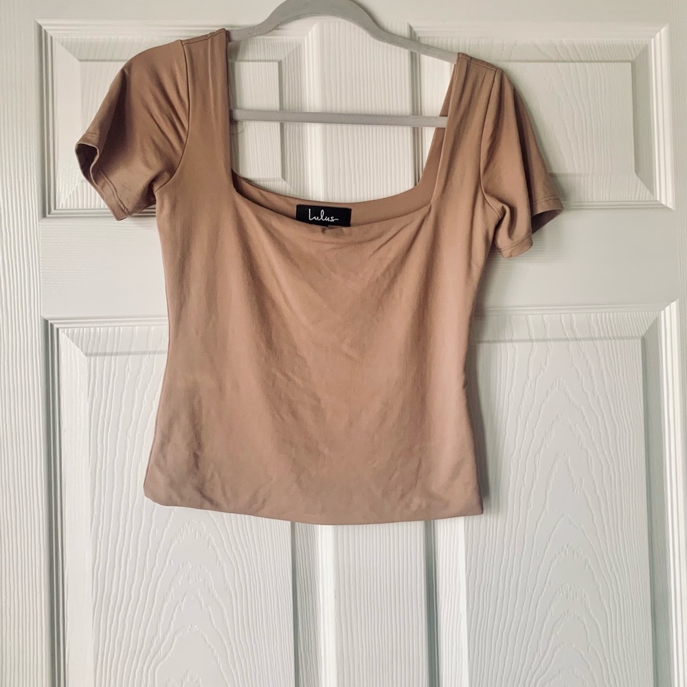 Lulus Seamless Blouse Tee
